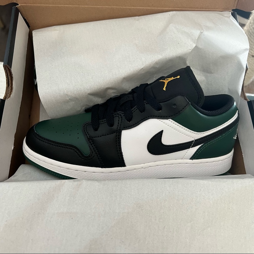 Nike Dunk Noble Green/White/Black Pollen 4.5Y